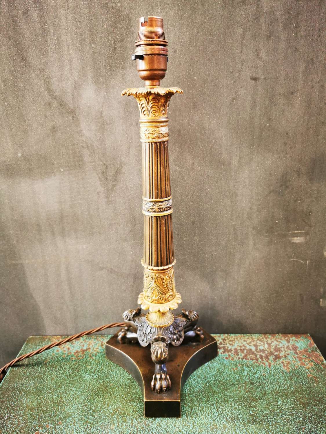Antique 3 footed lamp