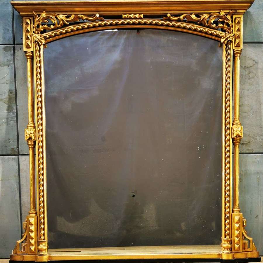 A fine quality gilt gesso overmantel Mirror